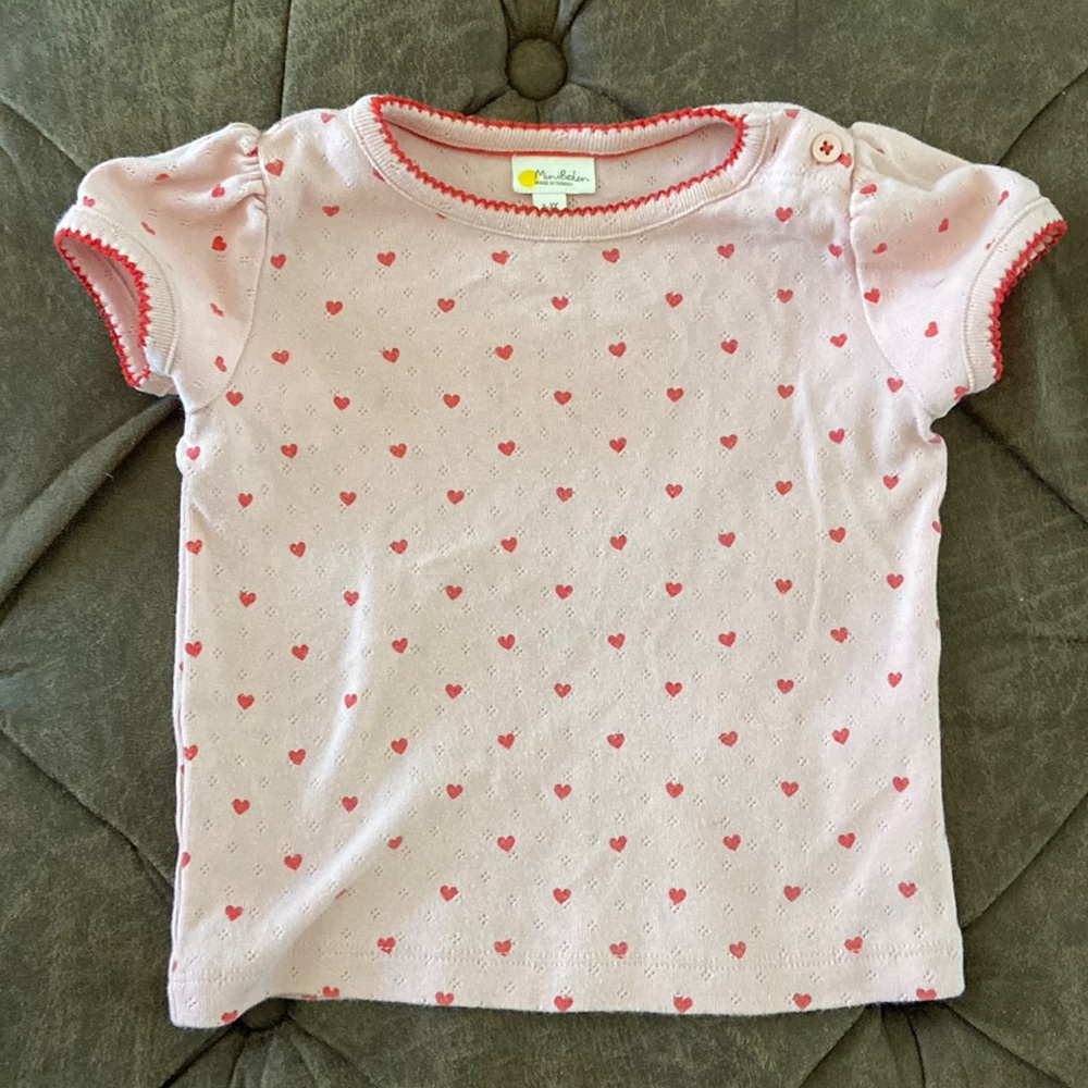 Mini Boden heart top GUC